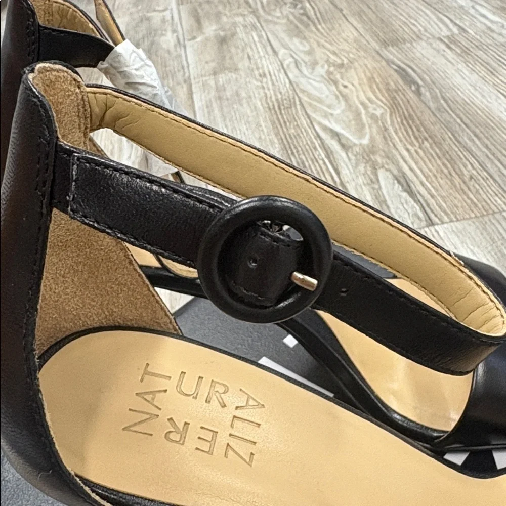 Naturalizer Kinsley Black Leather Elegant Ankle Strap Heels - Picture 3 of 11